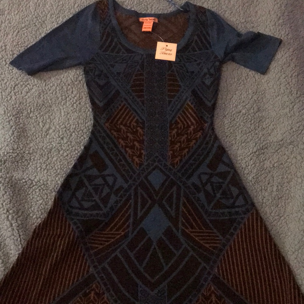 Sweater dress with pattern